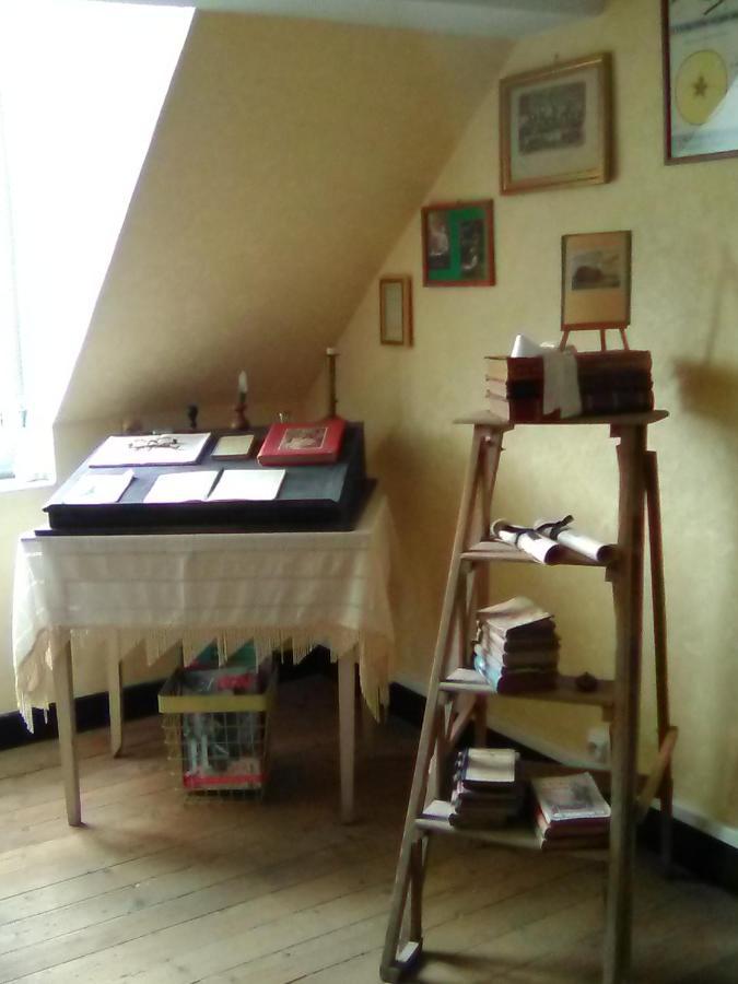 Villa L'Ajoussienne Extérieur photo