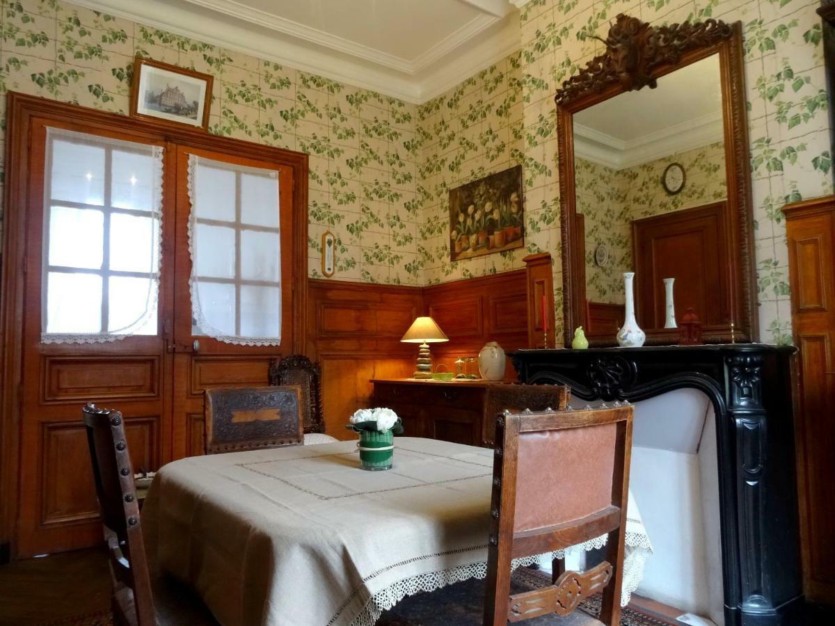 Villa L'Ajoussienne Extérieur photo