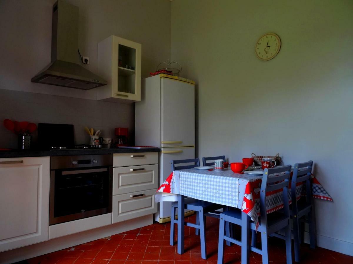 Villa L'Ajoussienne Extérieur photo